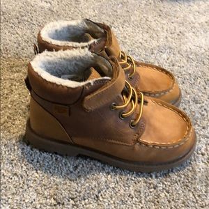 Boys Oshkosh boots